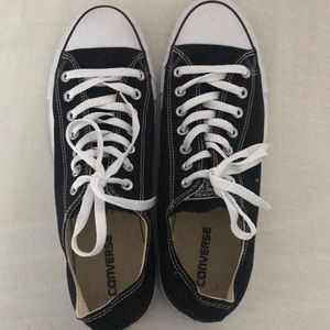 Men’s converse size 11